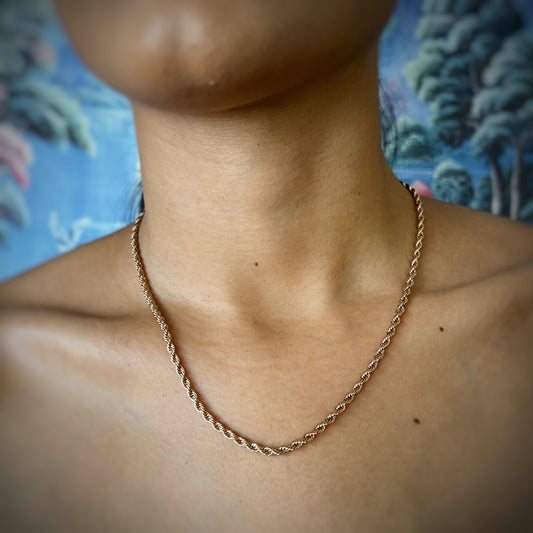 Cadena Lazo Rosa Mujer