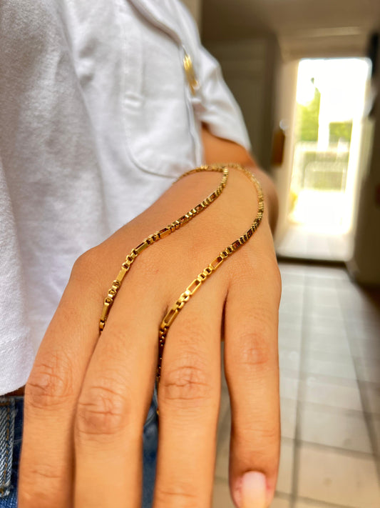 Cadena Cubos Mujer